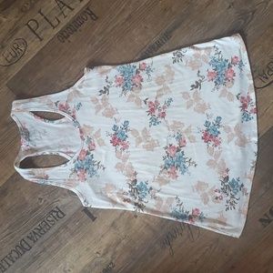 Julie's Closet, maternity, tanktop, floral, size small, racerback